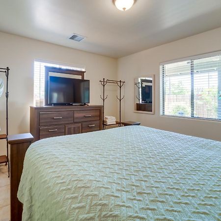 Red Rock Retreat With Patio 3 Mi To Downtown Sedonaヴィラ エクステリア 写真