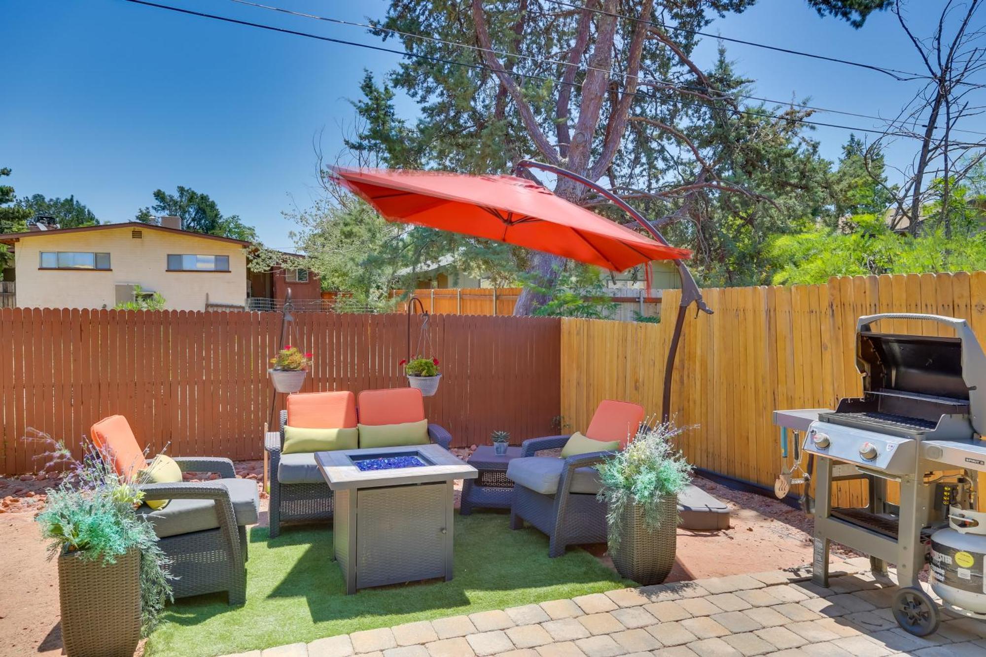 Red Rock Retreat With Patio 3 Mi To Downtown Sedonaヴィラ エクステリア 写真
